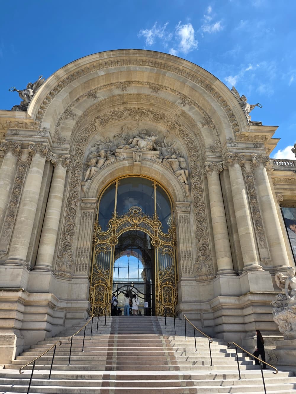 Photo récente : 8e arrondissement