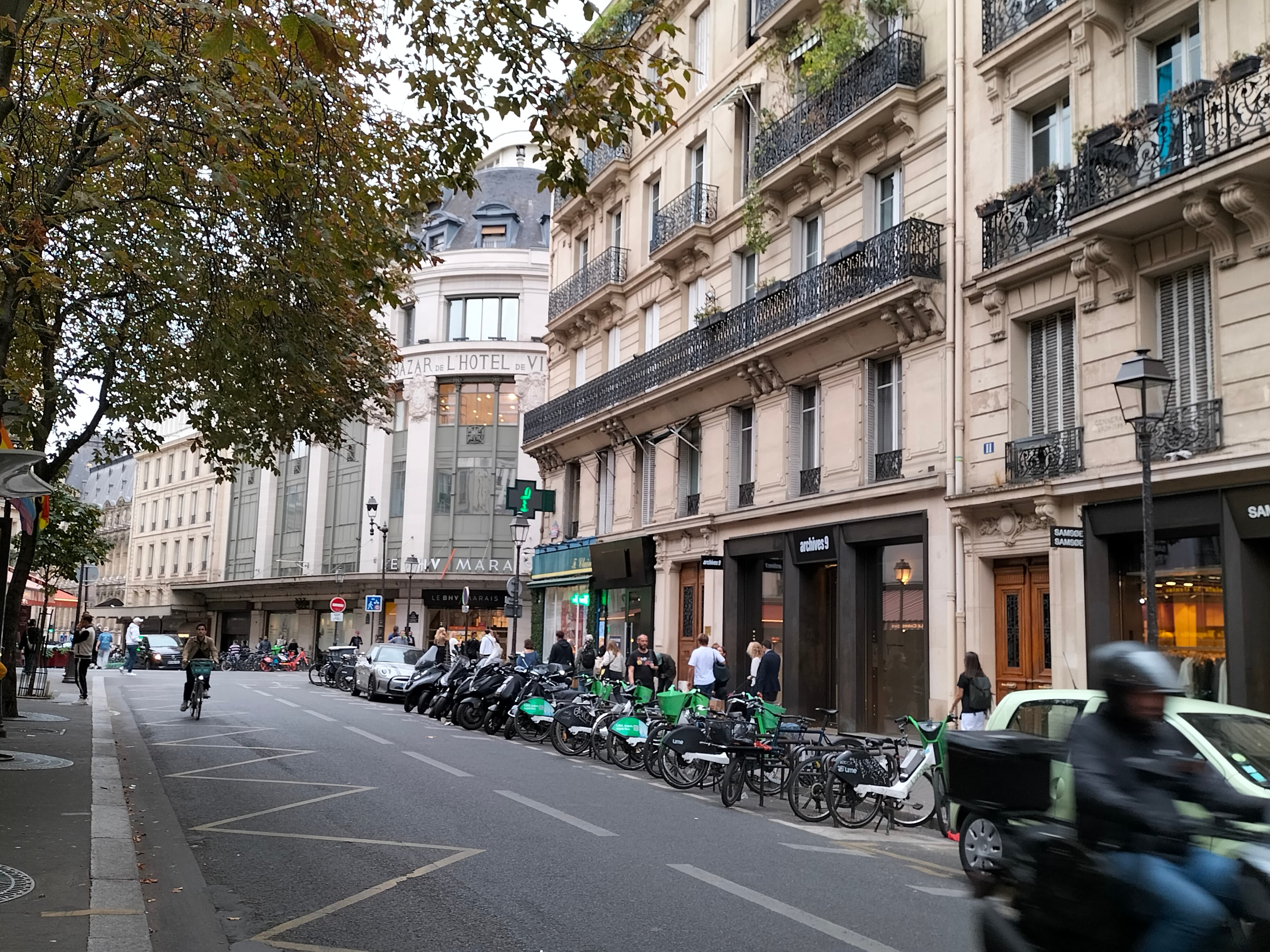 Reprise par Laurence Benoist