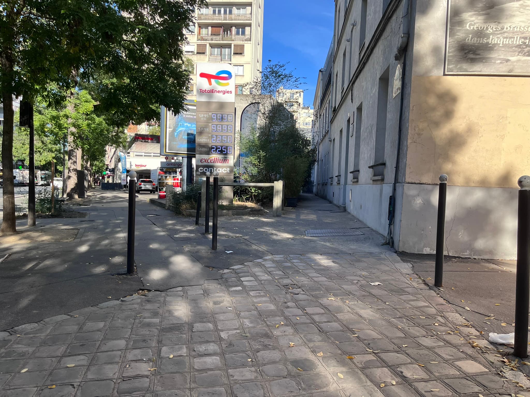 Reprise par Amélie Rousseau